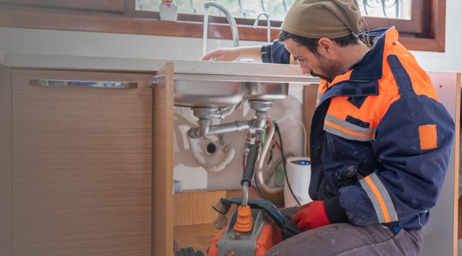 Professional Leak Detection Services in Warren, MA